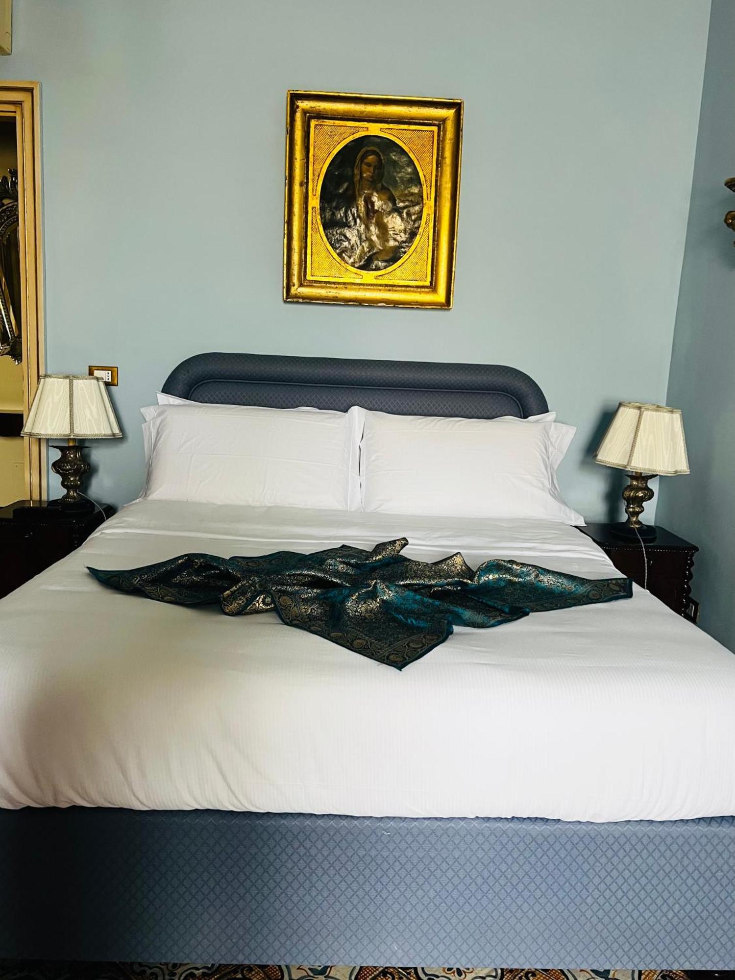 Donna Guia Suite Palermo Exterior photo